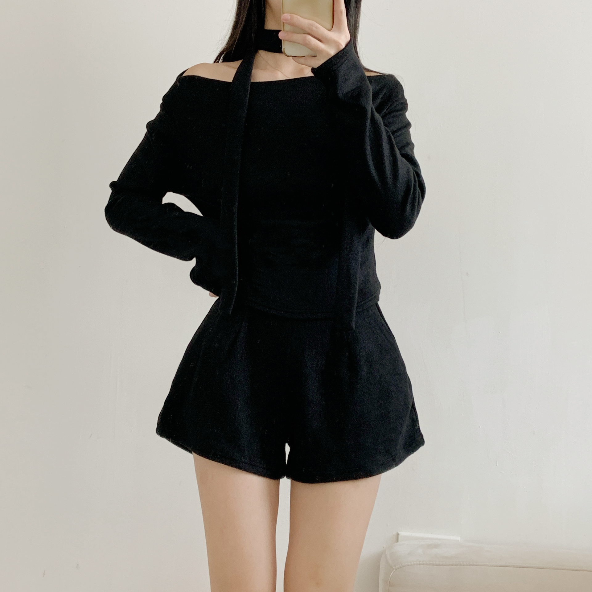 裏起毛ストレッチラウンドネックスリム長袖Tシャツストラップ付 | 詳細画像3