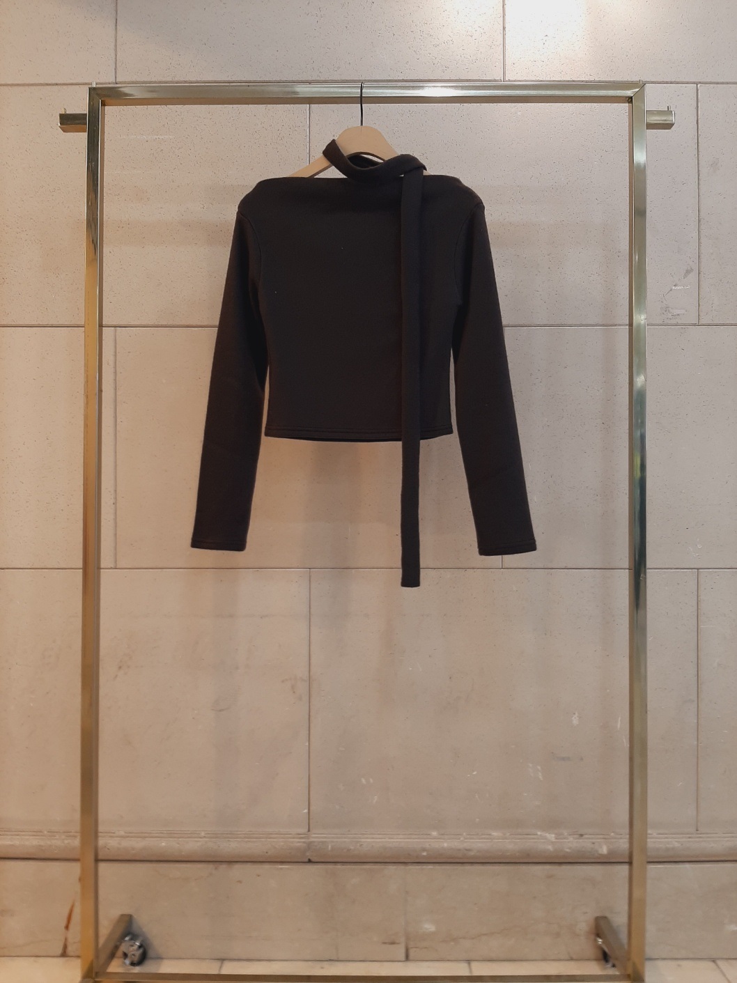 裏起毛ストレッチラウンドネックスリム長袖Tシャツストラップ付 | 詳細画像8