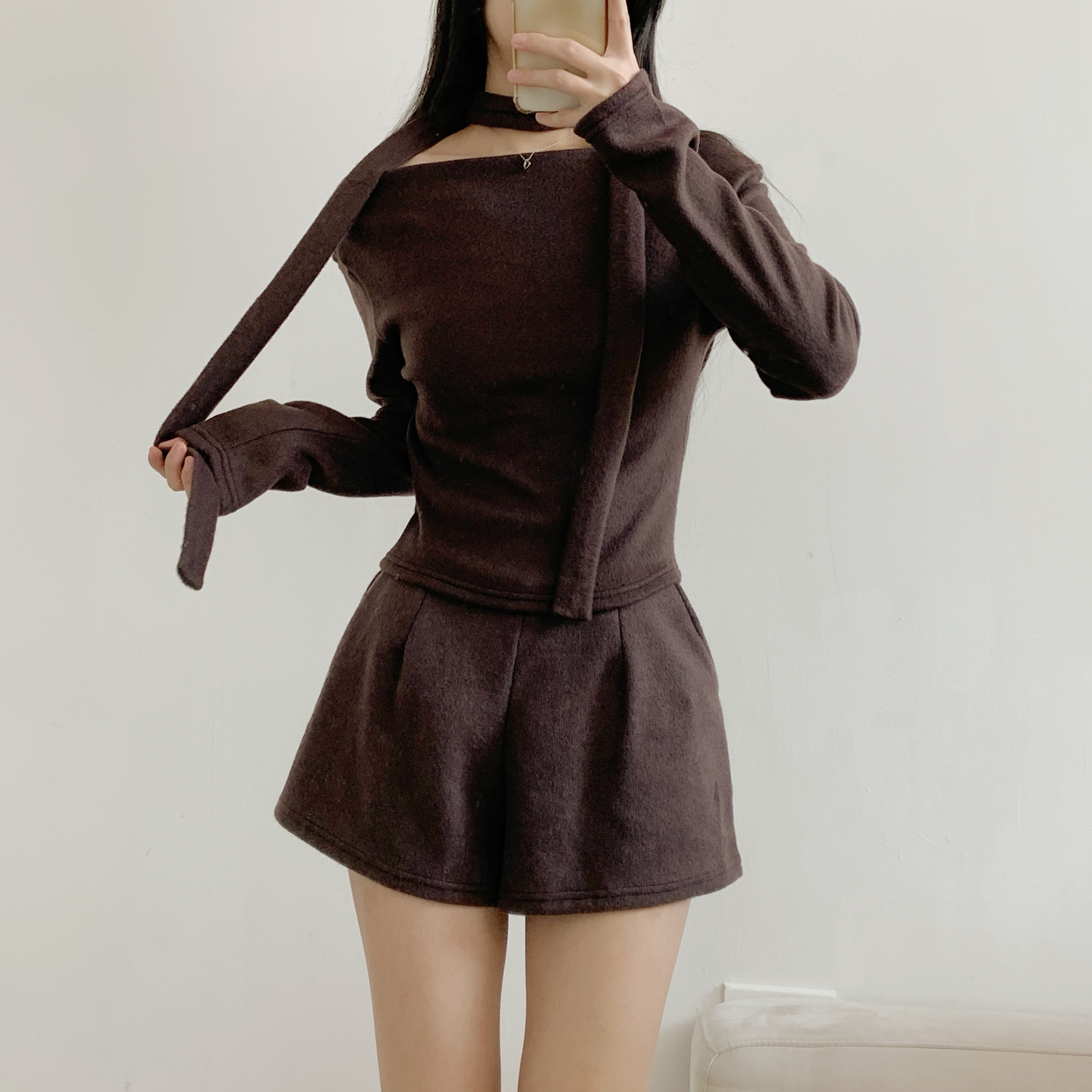 裏起毛ストレッチラウンドネックスリム長袖Tシャツストラップ付 | 詳細画像10