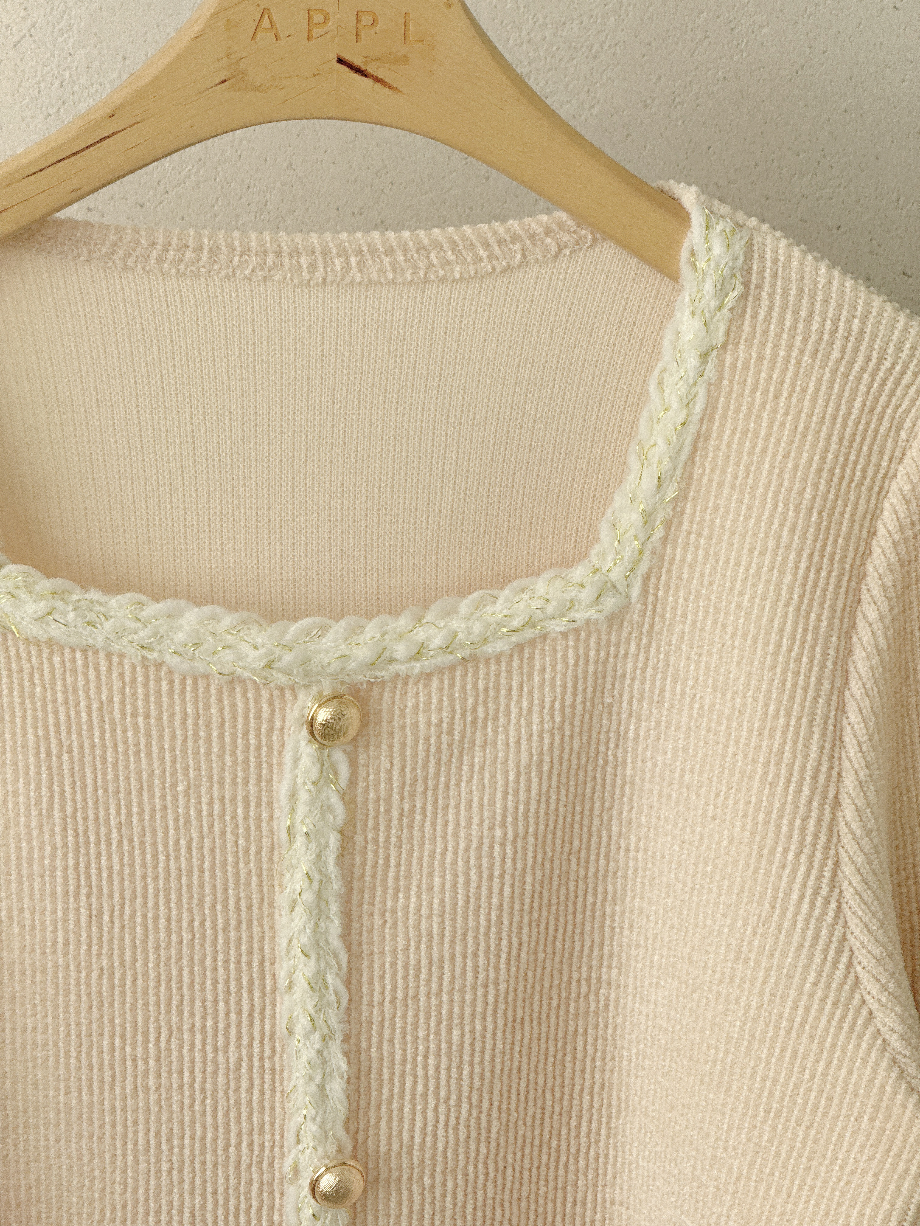 コンビスクエアネックスリム長袖フェイクボタンニット | 詳細画像15