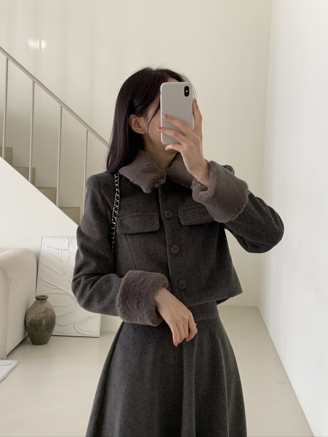 エコファーカラー肩パッドロングフレアセットアップ | 詳細画像3