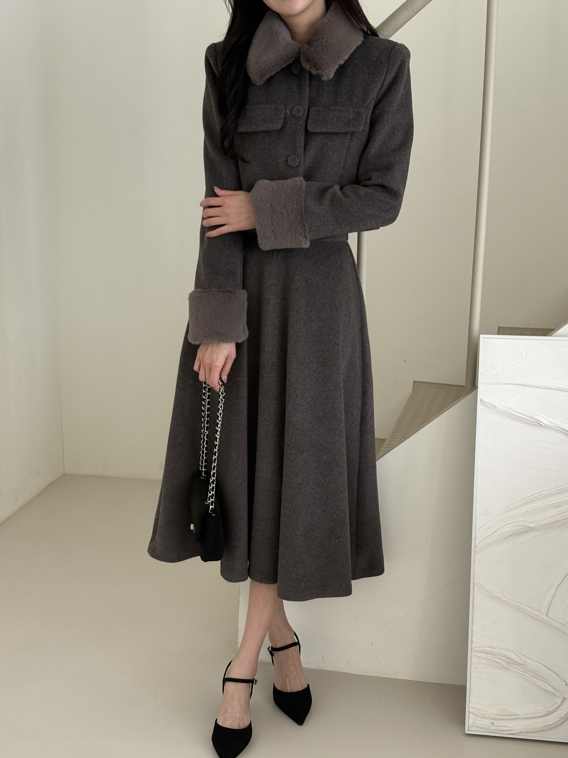 エコファーカラー肩パッドロングフレアセットアップ | 詳細画像10