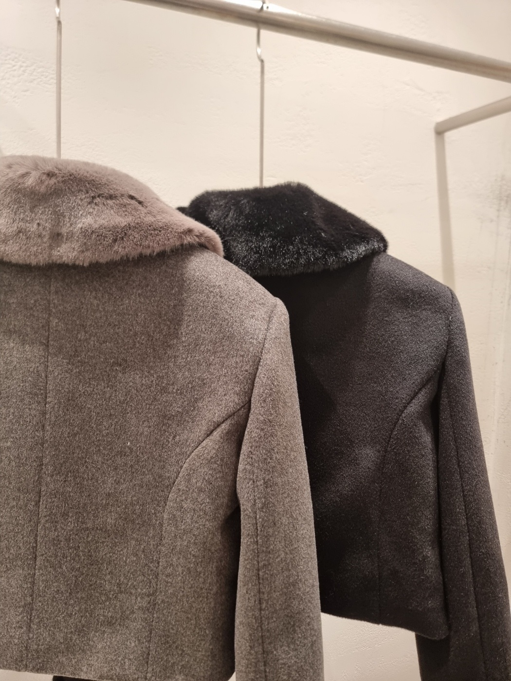 エコファーカラー肩パッドジャケット | 詳細画像20