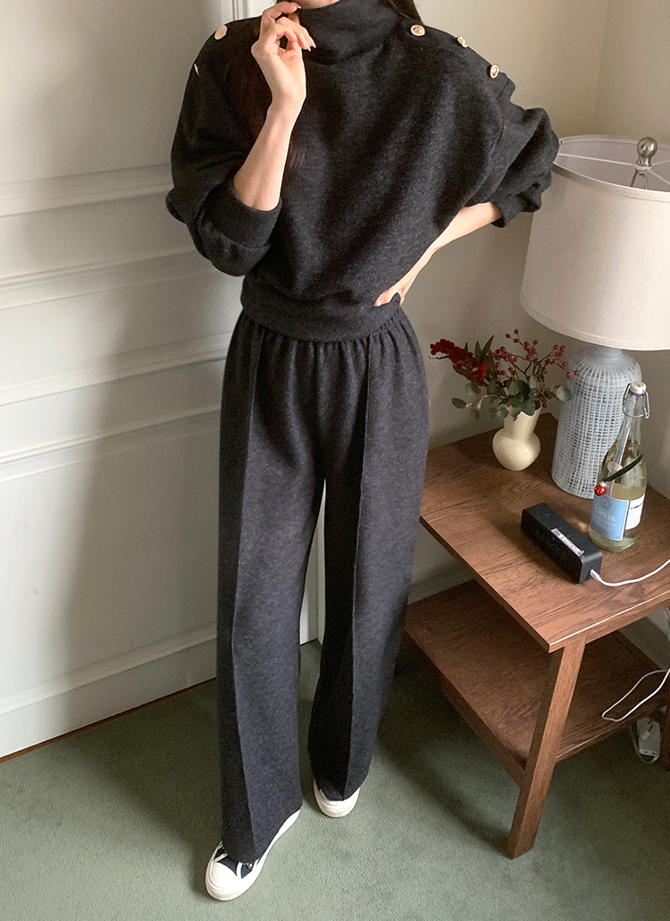 裏起毛ウエストゴムワイドフェイクボタンタートルネックセットアップ