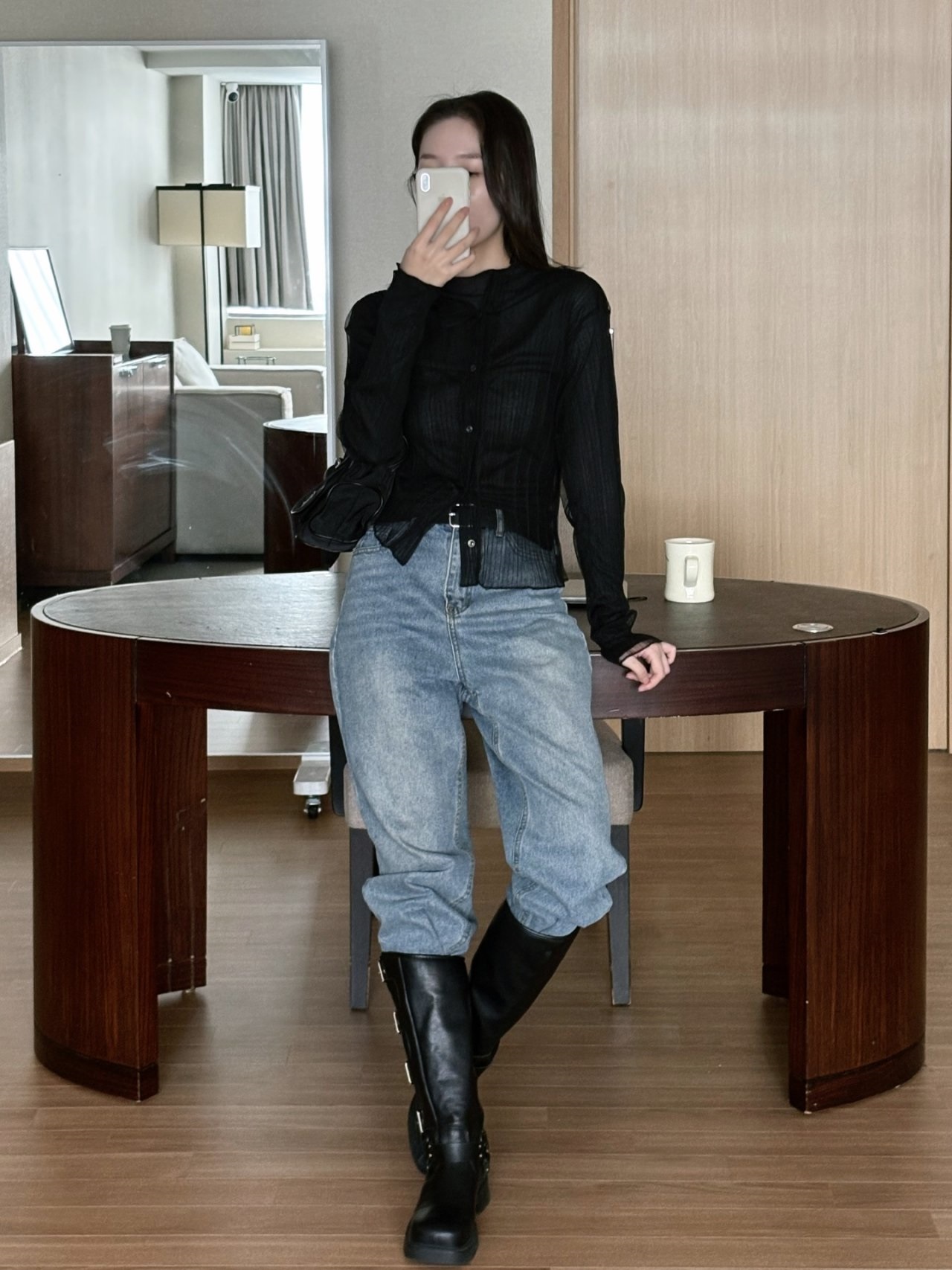 シースルーハーフネックプリーツアンサンブル | 詳細画像2