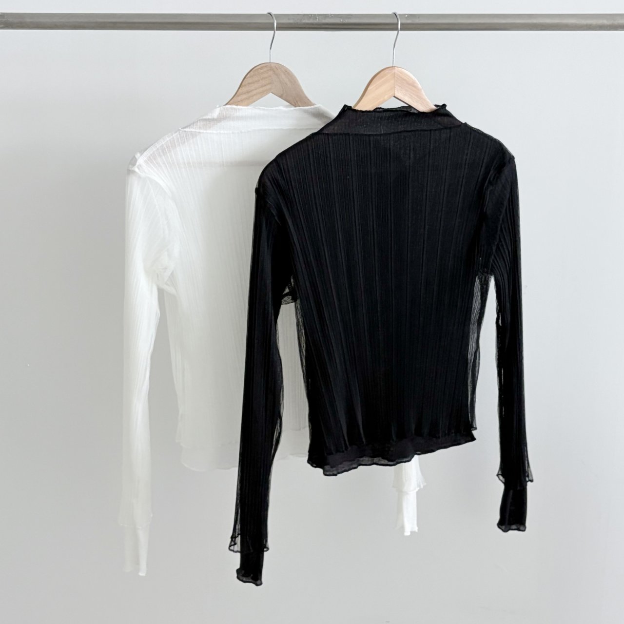 シースルーハーフネックプリーツアンサンブル | 詳細画像20