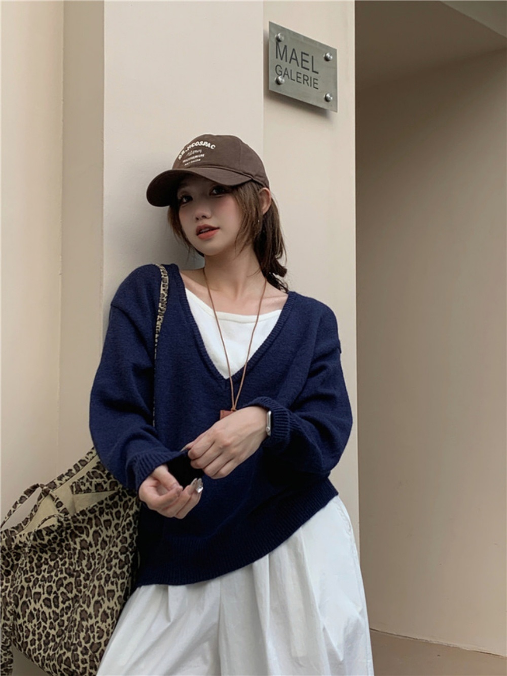 Vネックレイヤード風ルーズ配色ニット | 詳細画像4