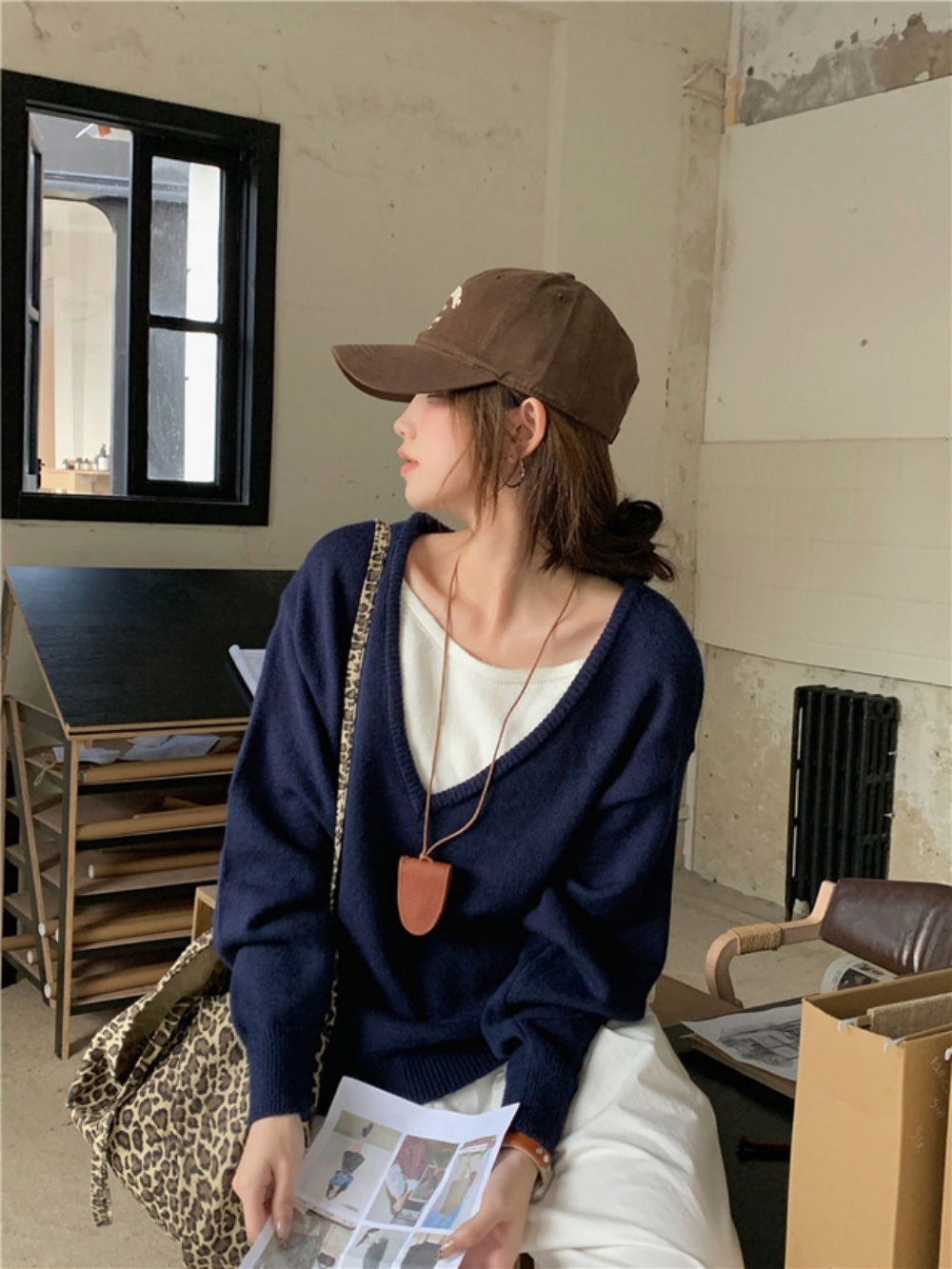 Vネックレイヤード風ルーズ配色ニット | 詳細画像5