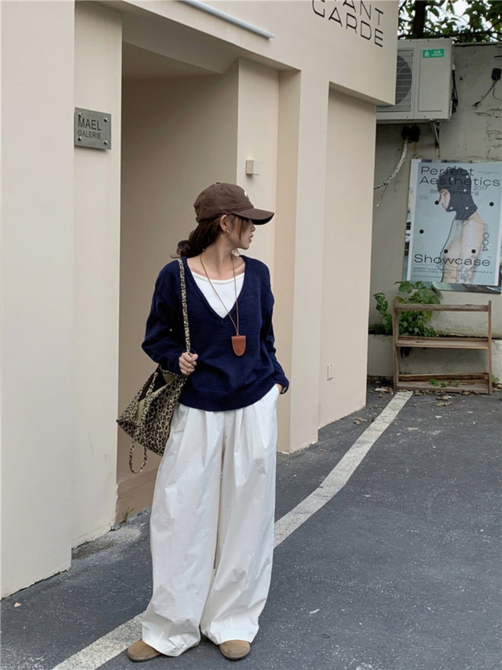 Vネックレイヤード風ルーズ配色ニット | 詳細画像6