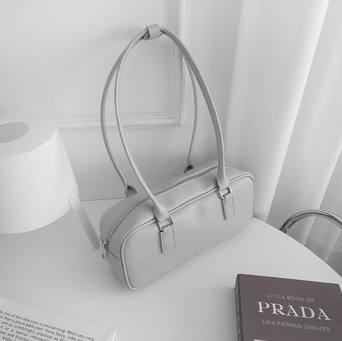 レザー調シンプルショルダーバッグ | 詳細画像12