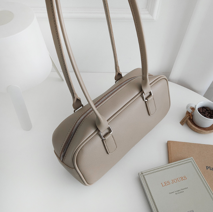 レザー調シンプルショルダーバッグ | 詳細画像23