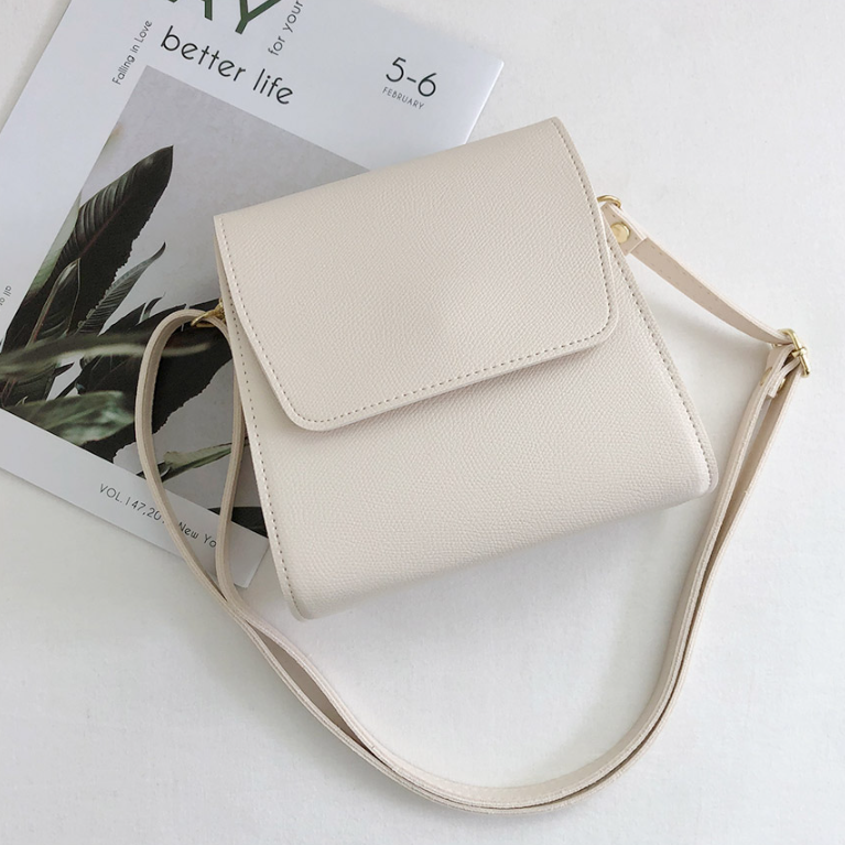 レザー調ショルダーバッグ | 詳細画像6