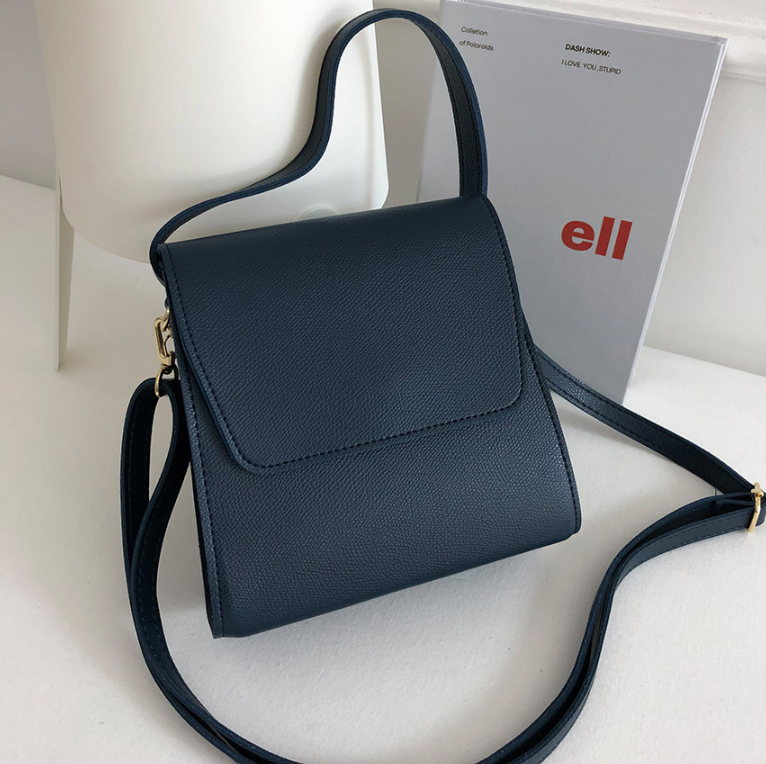 レザー調ショルダーバッグ | 詳細画像18