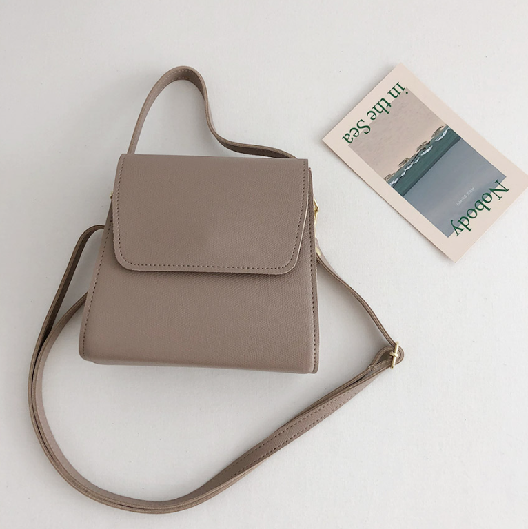 レザー調ショルダーバッグ | 詳細画像19