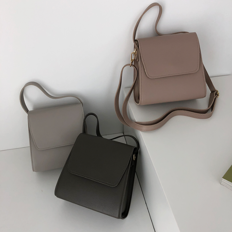 レザー調ショルダーバッグ | 詳細画像38