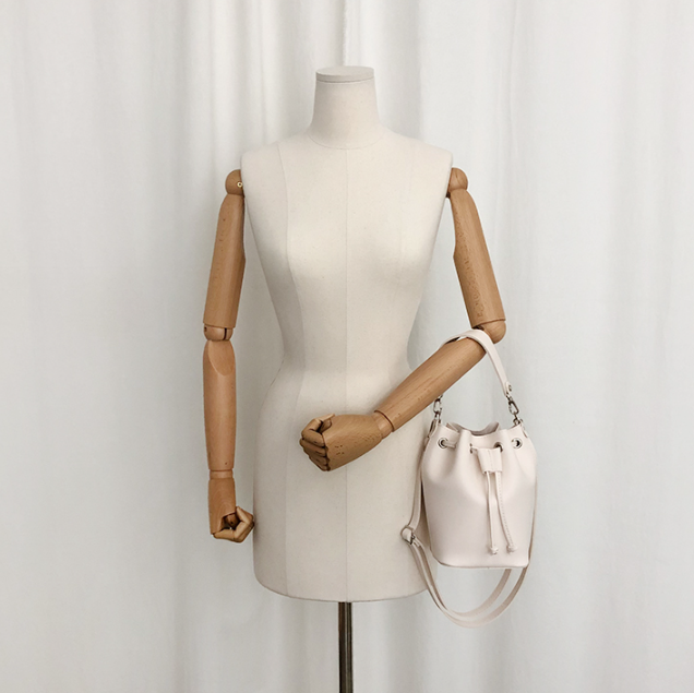 レザー調ショルダーバッグストラップ付 | 詳細画像5