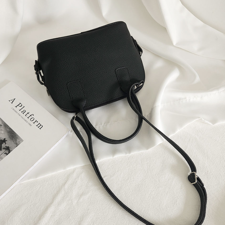 レザー調シンプルショルダーバッグ | 詳細画像7