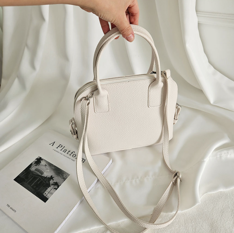 レザー調シンプルショルダーバッグ | 詳細画像15