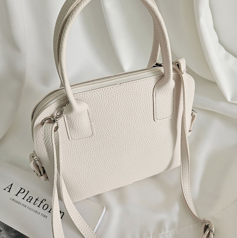 レザー調シンプルショルダーバッグ | 詳細画像16