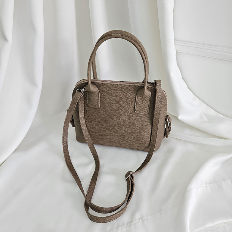 レザー調シンプルショルダーバッグ | 詳細画像22