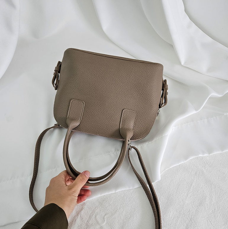 レザー調シンプルショルダーバッグ | 詳細画像24