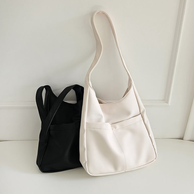 ポケットベーシックビッグショルダーバッグ | 詳細画像2