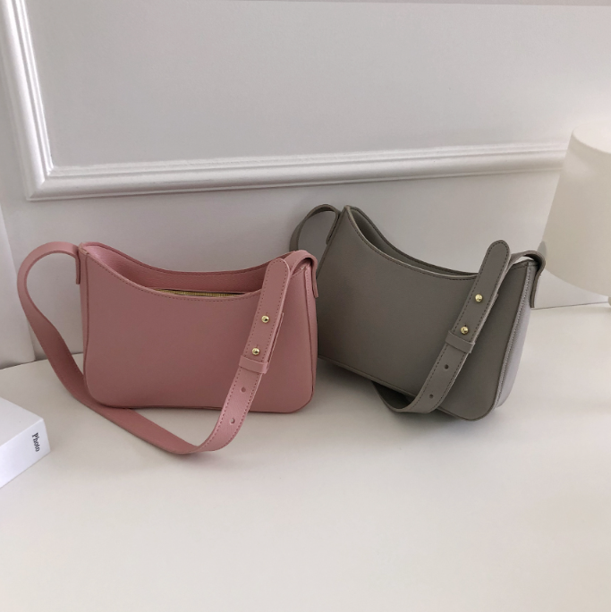 レザー調シンプル無地ショルダーバッグ | 詳細画像16