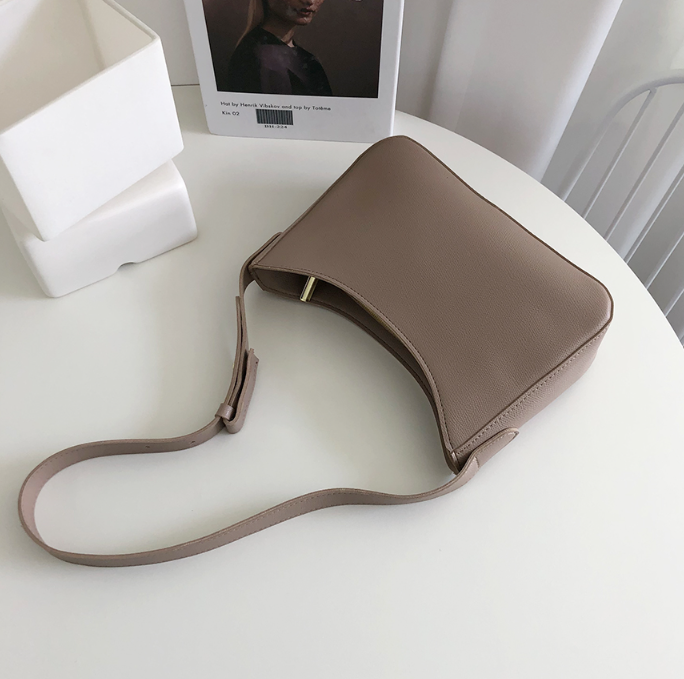 レザー調シンプル無地ショルダーバッグ | 詳細画像21