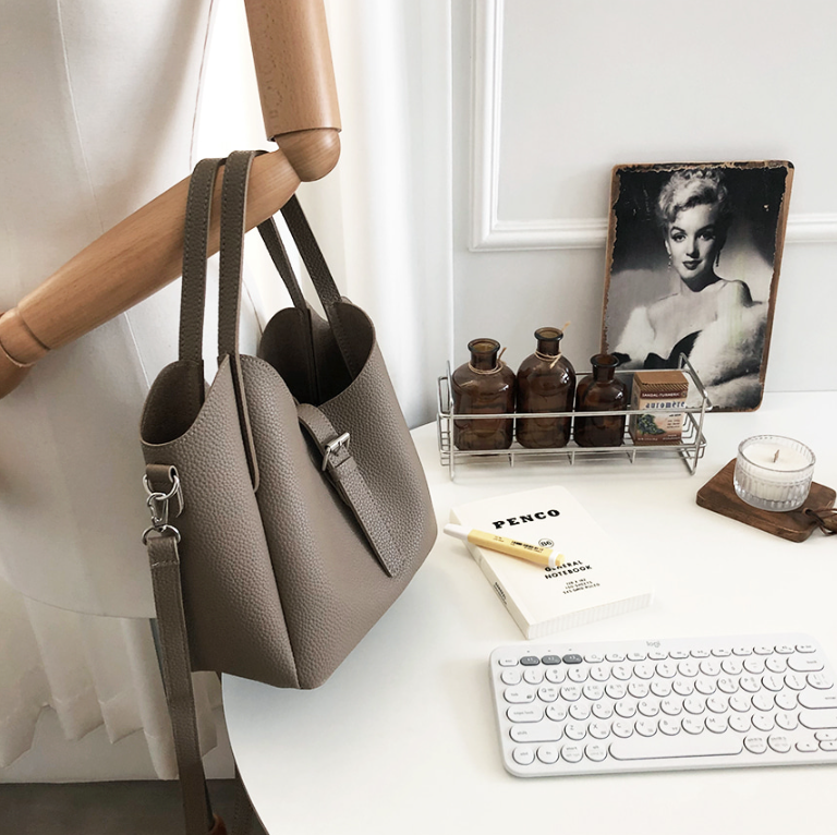 バックルトートバッグショルダーバッグストラップ付 | 詳細画像3