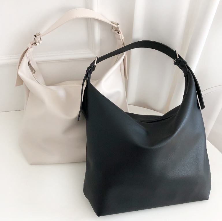 レザー調ビッグショルダーバッグ | 詳細画像2