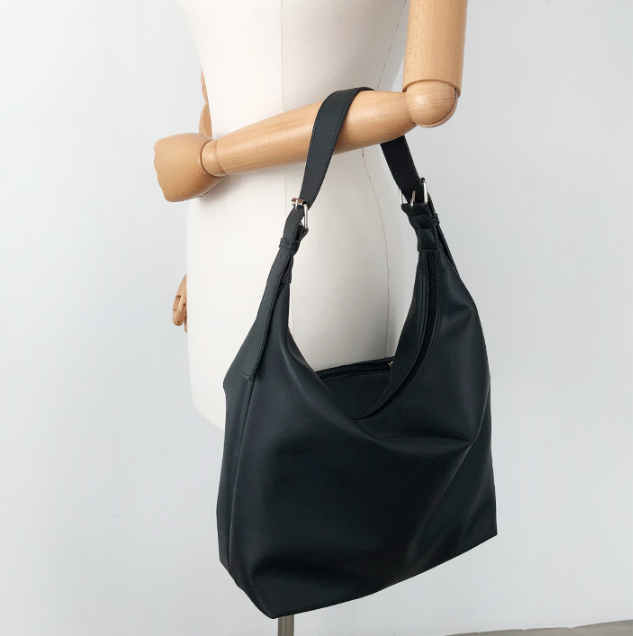 レザー調ビッグショルダーバッグ | 詳細画像3