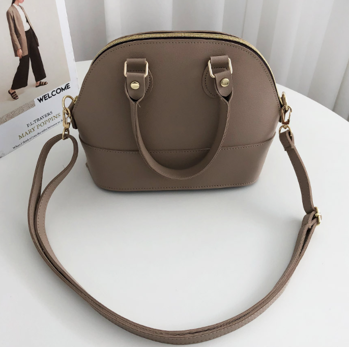 レザー調ショルダーバッグ | 詳細画像14