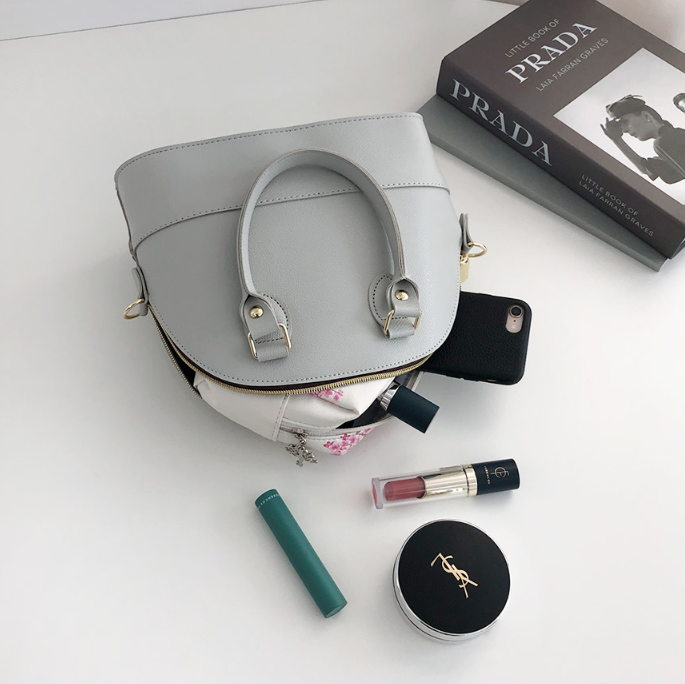 レザー調ショルダーバッグ | 詳細画像21