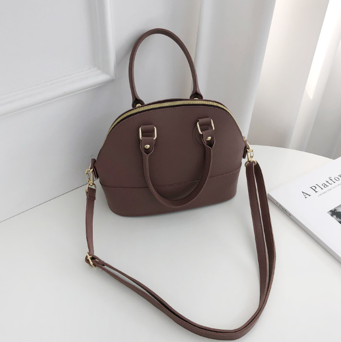 レザー調ショルダーバッグ | 詳細画像30