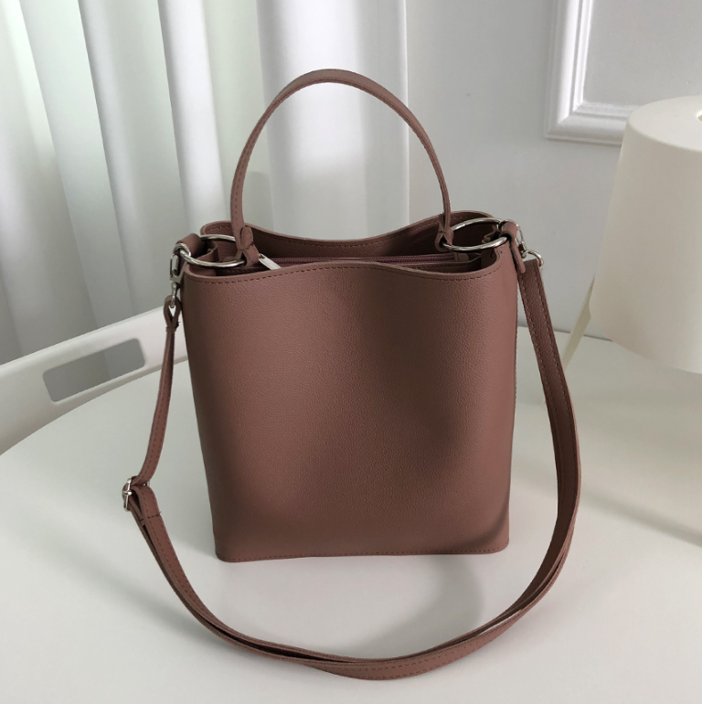 レザー調ショルダーバッグトートバッグ2WAYストラップセット(バックルあり) | 詳細画像27