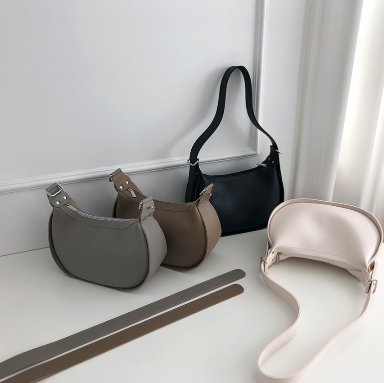 レザー調ショルダーバッグショルダーバッグ | 詳細画像2