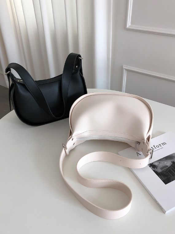 レザー調ショルダーバッグショルダーバッグ | 詳細画像11