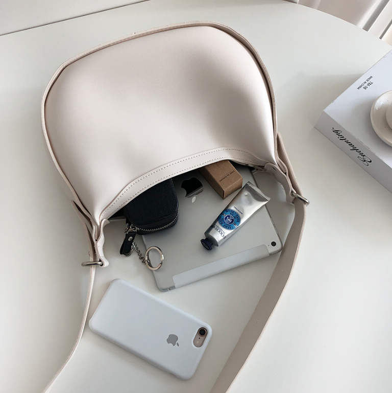 レザー調ショルダーバッグショルダーバッグ | 詳細画像12