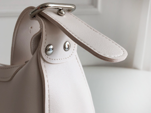 レザー調ショルダーバッグショルダーバッグ | 詳細画像16