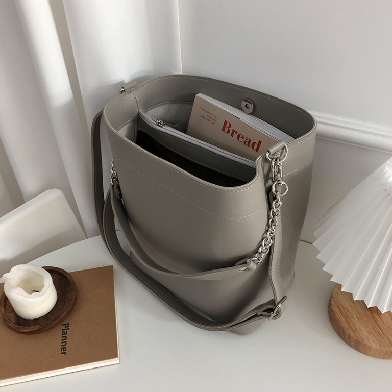 レザー調チェーンショルダーバッグトートバッグ2WAYストラップセット(バックルあり) | 詳細画像13