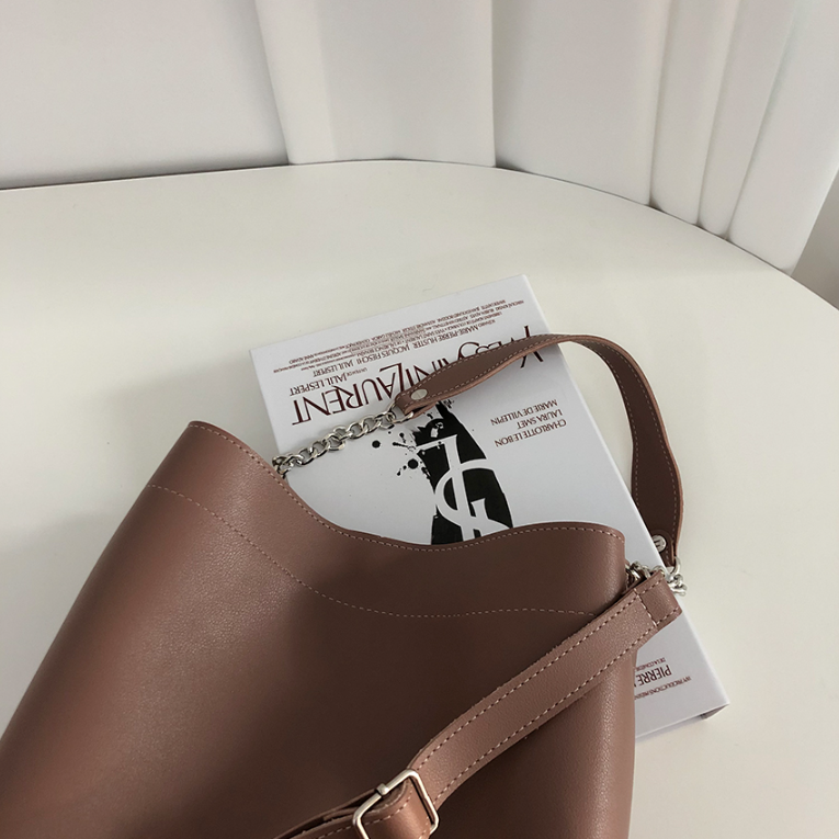 レザー調チェーンショルダーバッグトートバッグ2WAYストラップセット(バックルあり) | 詳細画像32