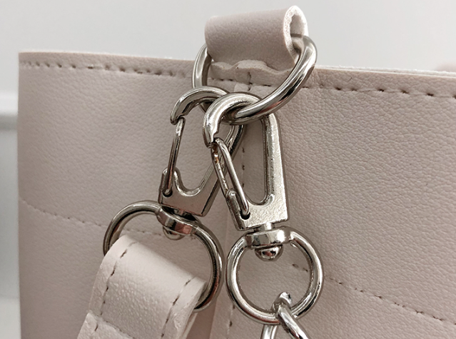 レザー調チェーンショルダーバッグトートバッグ2WAYストラップセット(バックルあり) | 詳細画像38