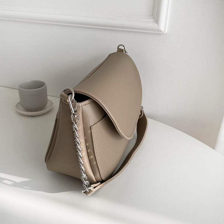 レザー調ショルダーバッグトートバッグ2WAYストラップセット(バックルあり) | 詳細画像17