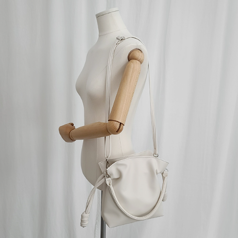 レザー調ショルダーバッグトートバッグ2WAYストラップ付 | 詳細画像4