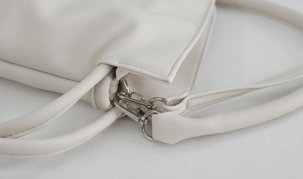 レザー調ショルダーバッグトートバッグ2WAYストラップ付 | 詳細画像24