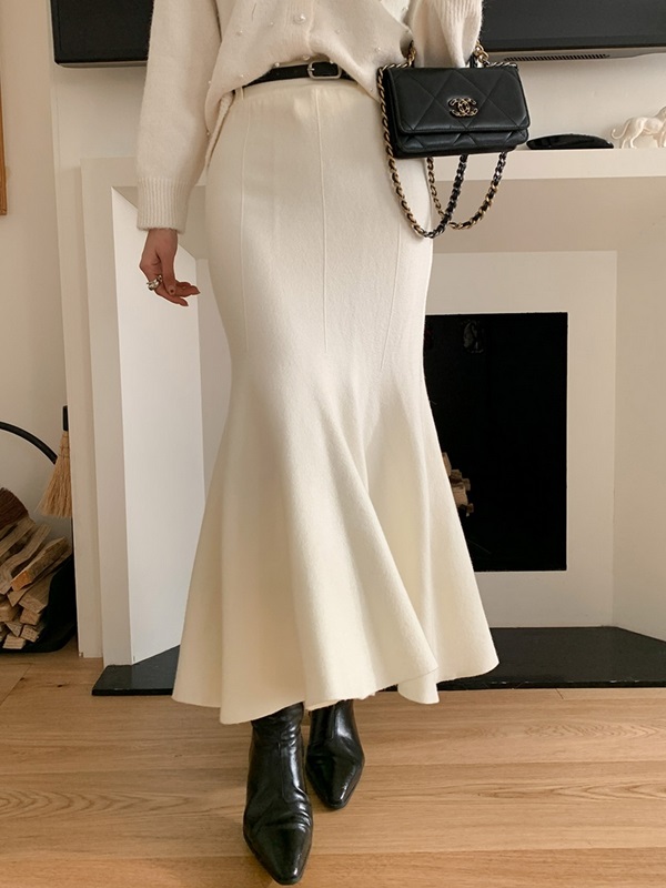 ニットレザー調シャーリングスリムロングマーメイドスカートベルト付 | 詳細画像9