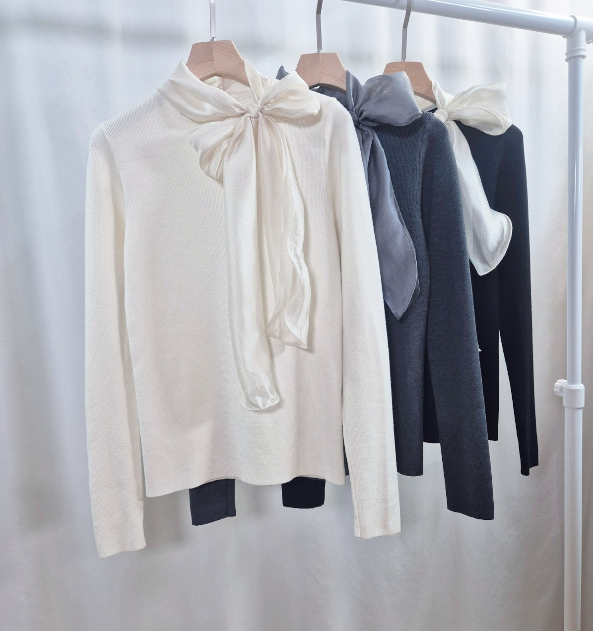 シフォンコンビスリムレイヤード風長袖スカーフネックニット | 詳細画像16