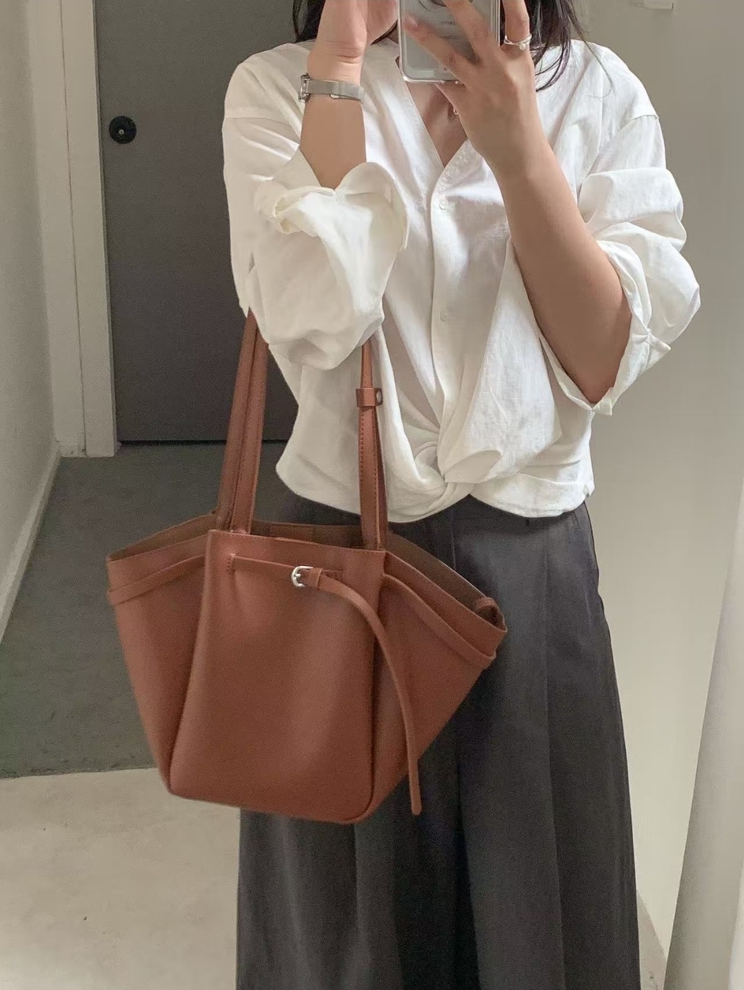 レザー調トートバッグショルダーバッグポーチ付 | 詳細画像14