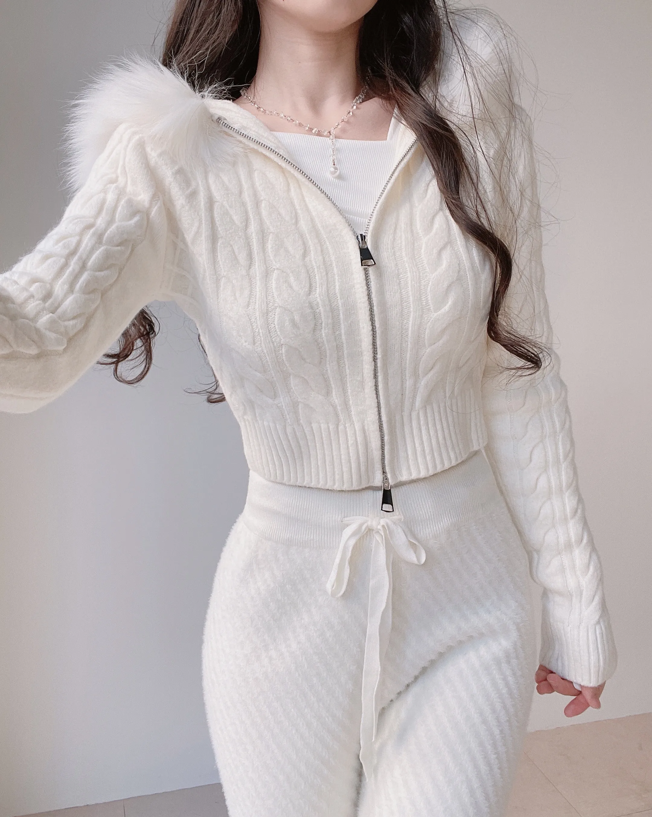 エコファーニットドローストリングワイドダイアゴナルパンツ | mirangmirang | 詳細画像14