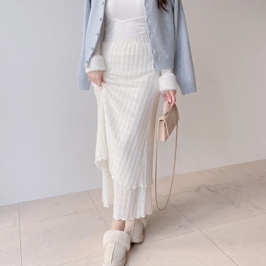 ニットロングウエストゴムハート刺繍スカート | mirangmirang | 詳細画像3